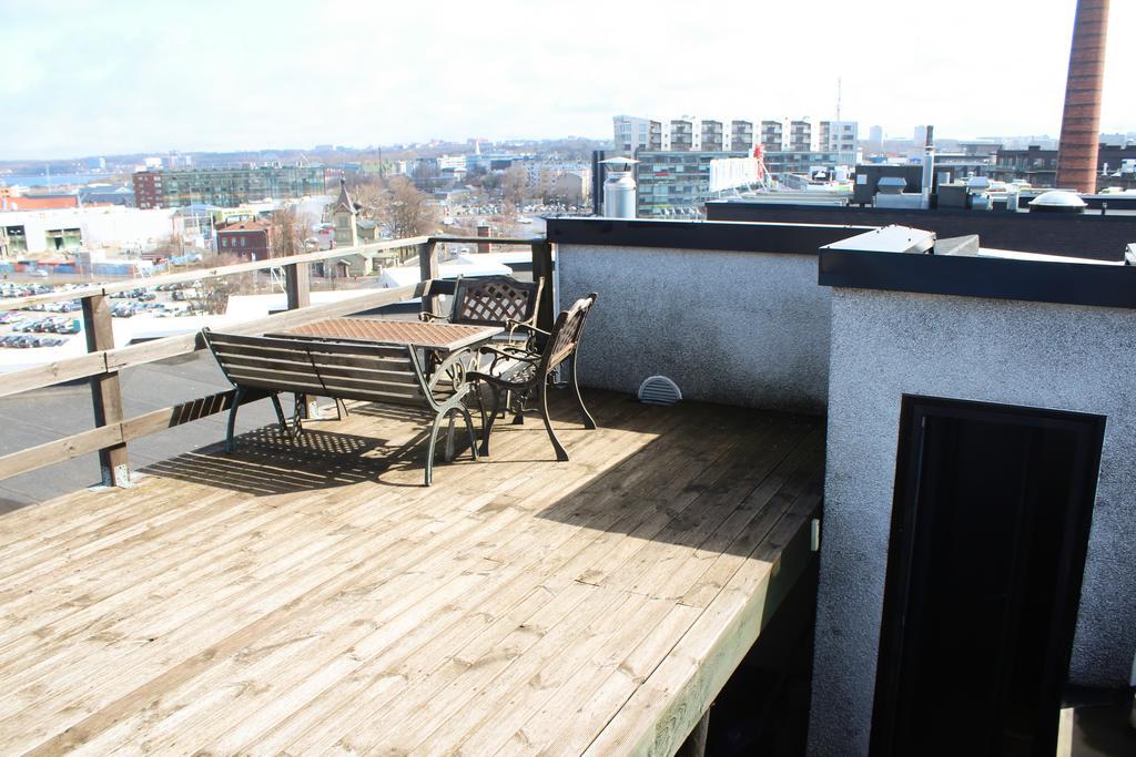 Rotermanni Lux Apartment Tallinn Exteriör bild