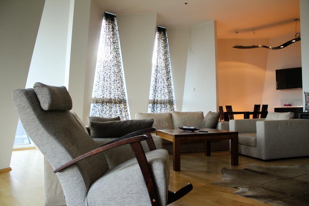Rotermanni Lux Apartment Tallinn Exteriör bild